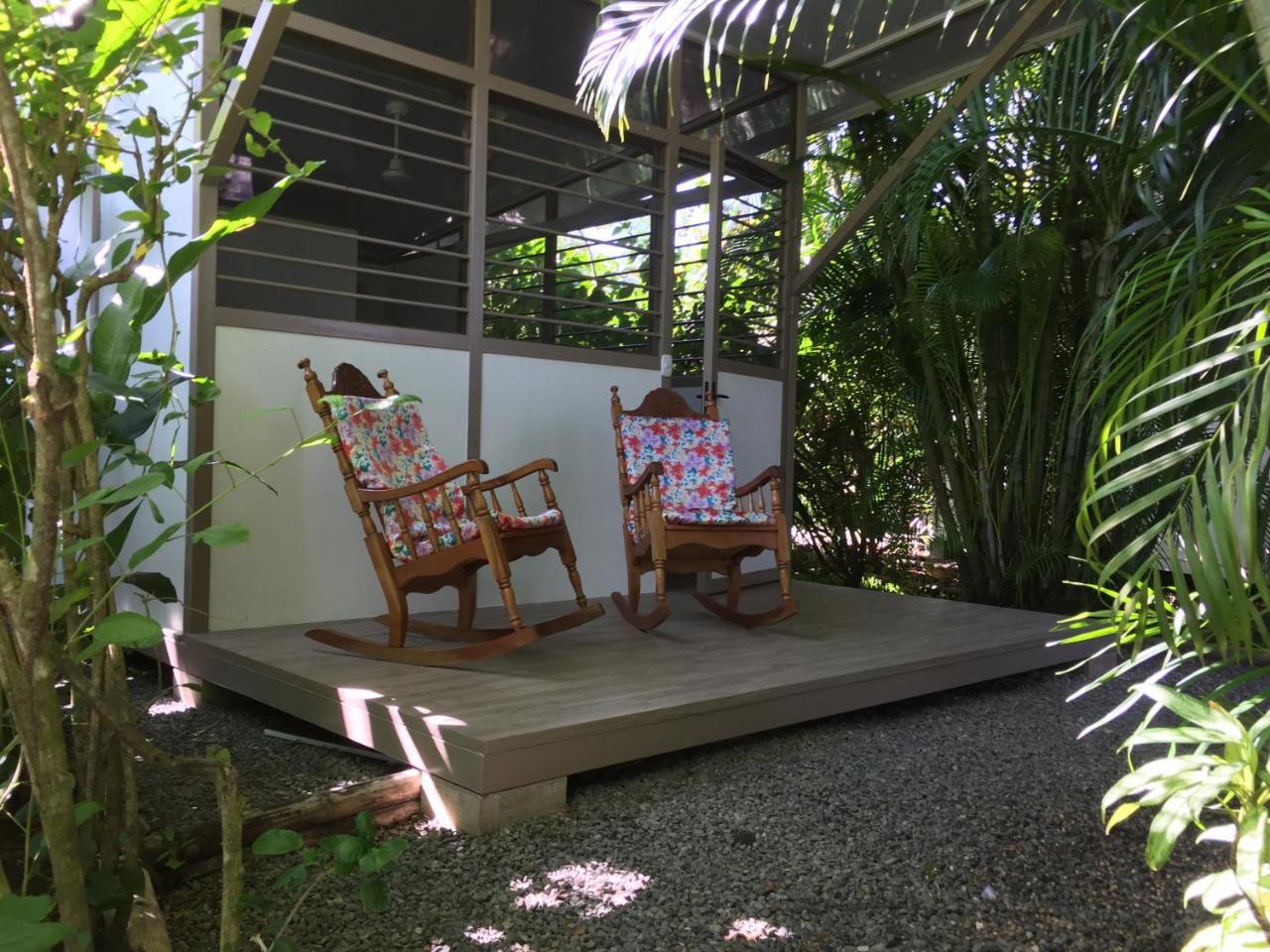 La Perlita Bed & Breakfast Jaco Luaran gambar