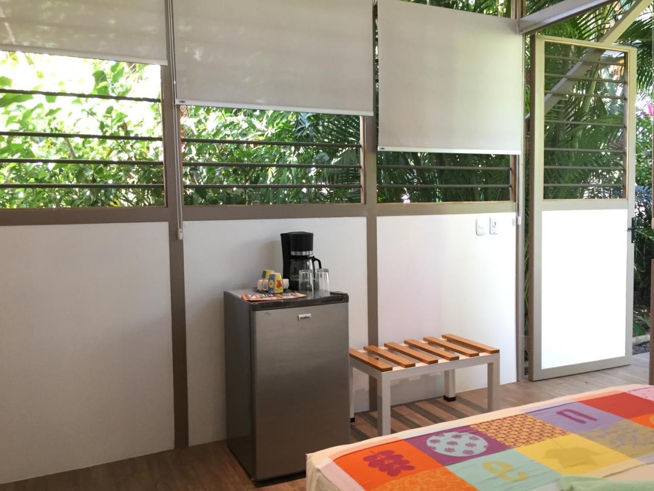 La Perlita Bed & Breakfast Jaco Luaran gambar