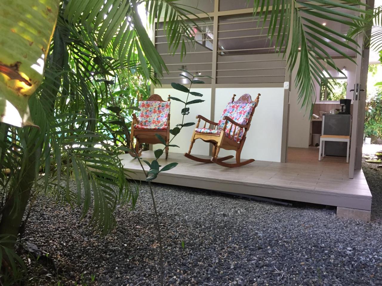 La Perlita Bed & Breakfast Jaco Luaran gambar