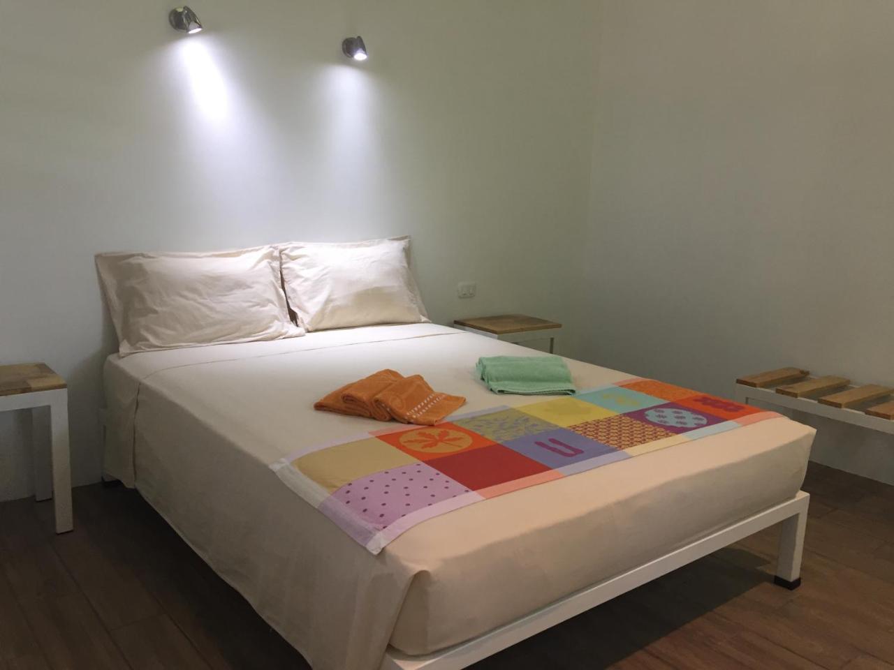 La Perlita Bed & Breakfast Jaco Luaran gambar
