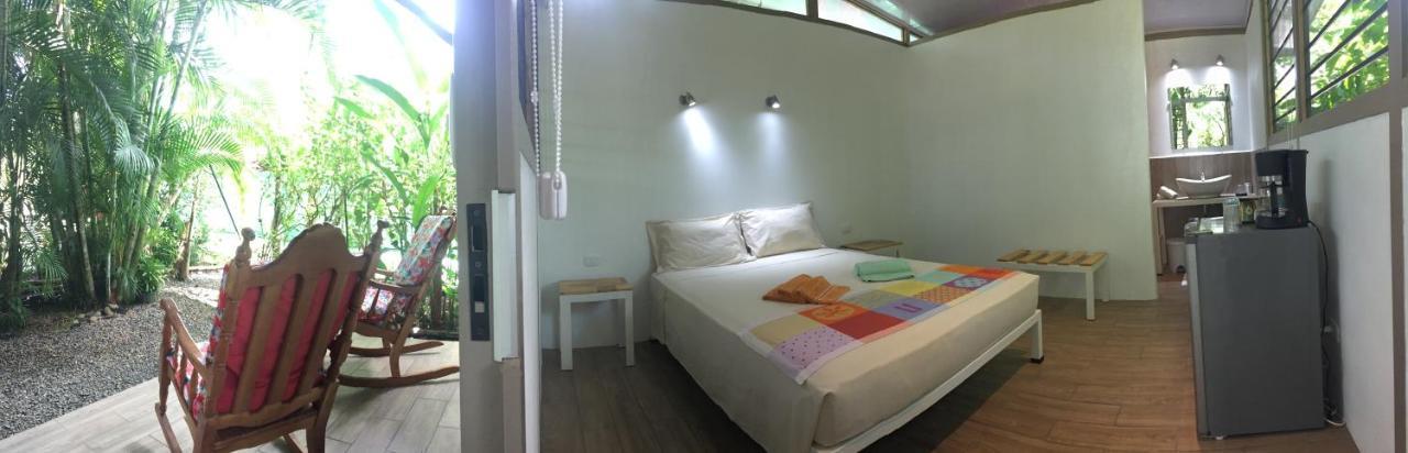 La Perlita Bed & Breakfast Jaco Luaran gambar
